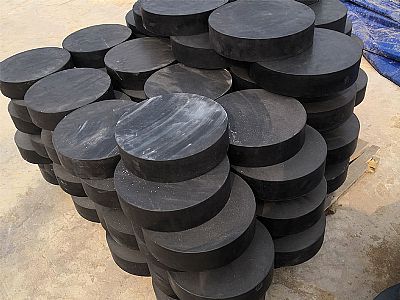 普格县板式橡胶支座由若干层橡胶片与薄钢板经加压硫化